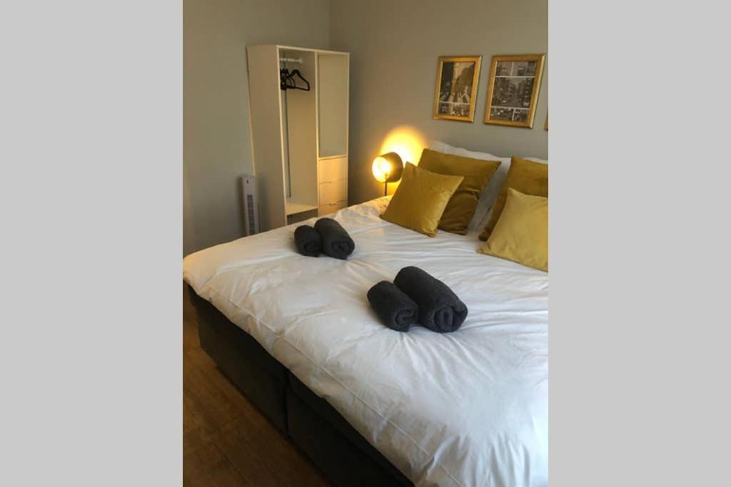 Liverpool - Chillinghouse # 8, Ice 3 Min. Netflix Siegburg Exteriör bild